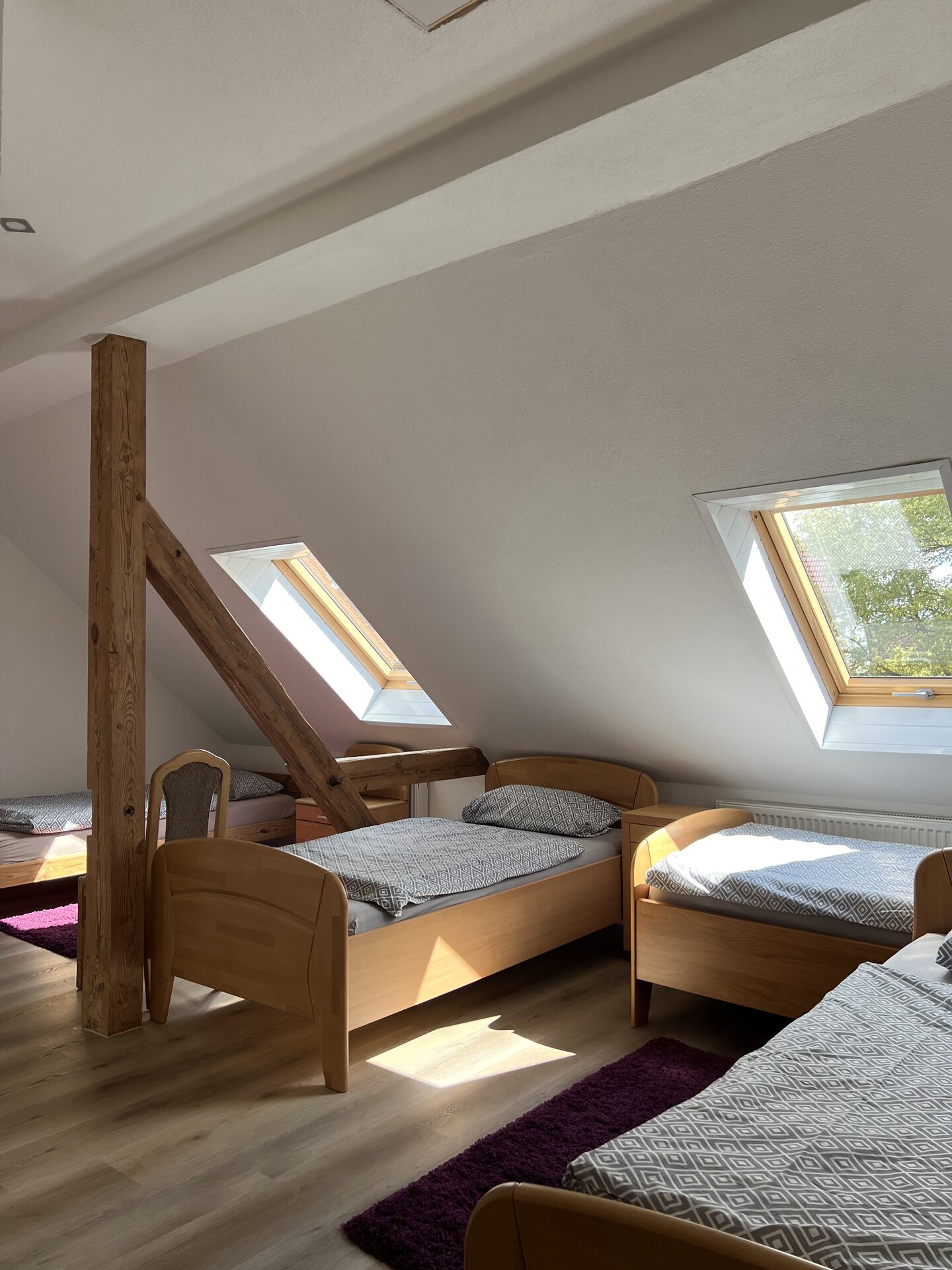 Schlafzimmer mit Doppelbett – Ferienunterkunft in Schweinrich, Wittstock/Dosse
